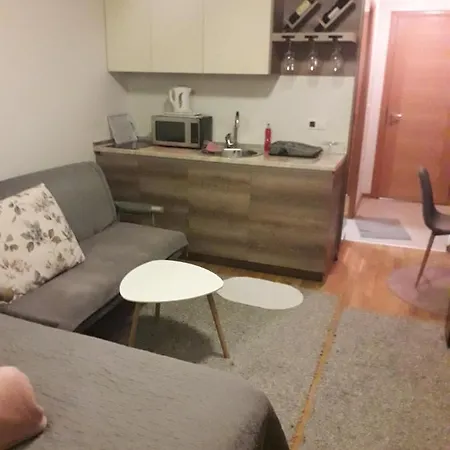 Daire Apartman Vucko U248